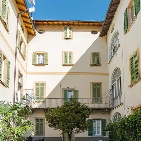 Casa Dell' Artista סלה קומצ'ינה