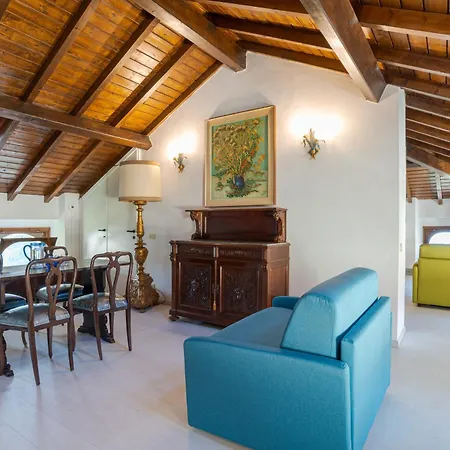 Casa Dell' Artista סלה קומצ'ינה